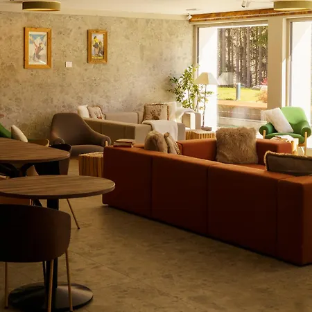 Maison Poluc - Chiaro Di Luna 3* シャンポルク