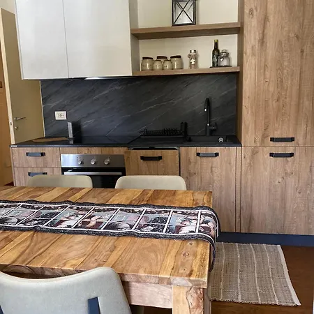 Maison Poluc - Chiaro Di Luna Appart hôtel 3*