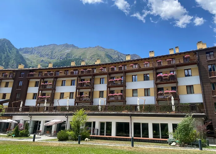 Aparthotel Maison Poluc - Chiaro Di Luna