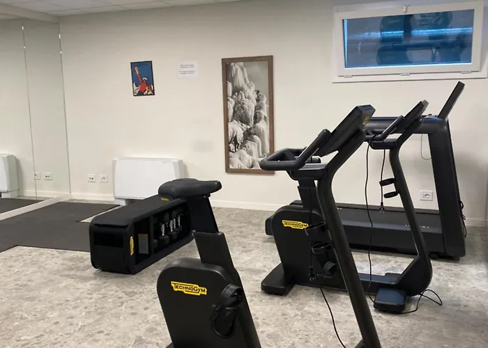 Ξενοδοχείο με διαμερίσματα Maison Poluc - Chiaro Di Luna 3*