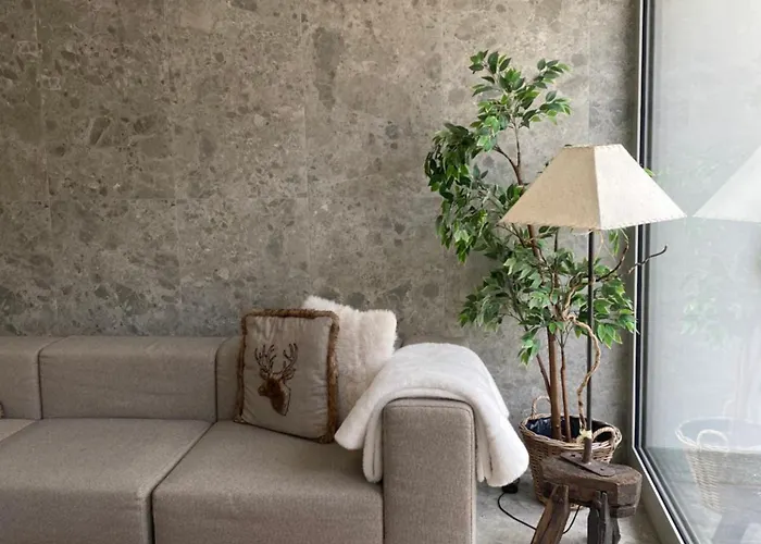 Maison Poluc - Chiaro Di Luna Aparthotel